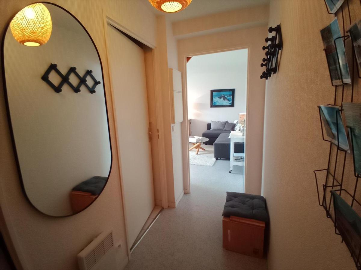 Appartamento Duplex Les Pieds Dans L' Eau Jullouville-les-Pins Esterno foto